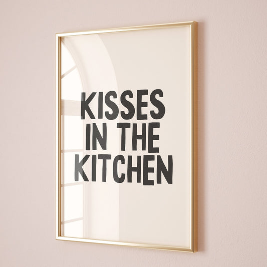 kisses in the kitchen wall print